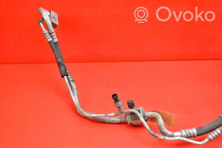 Opel Meriva A Air conditioning (A/C) pipe/hose OPEL