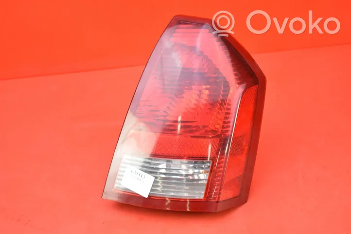 Chrysler 300 - 300C Lampa tylna 00000000