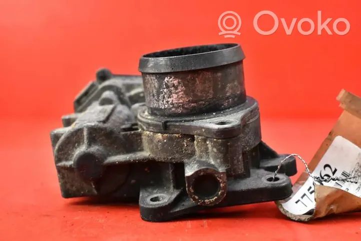 Opel Vectra C Throttle body valve 55199975