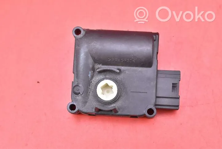 Audi A6 Allroad C5 Motor/activador trampilla de calefacción 4F0820511A