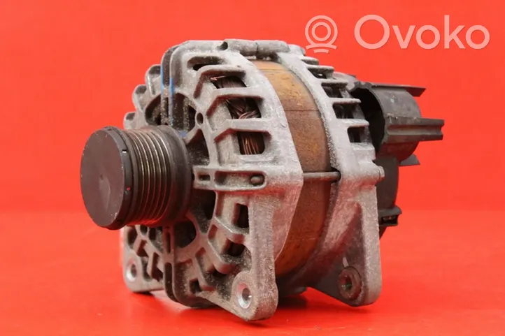 Dacia Duster Alternator 231004402R