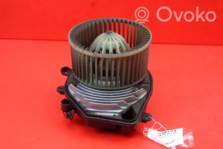 Volkswagen PASSAT B5.5 Heater fan/blower 740221233F