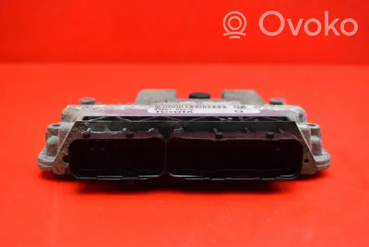 Toyota Yaris Galios (ECU) modulis 0261208841