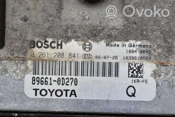 Toyota Yaris Moottorin ohjainlaite/moduuli (käytetyt) 0261208841