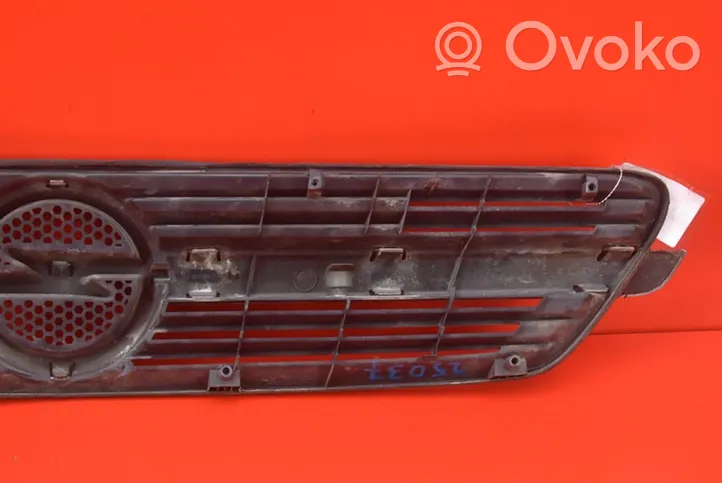 Opel Meriva A Grille de calandre avant 13117843