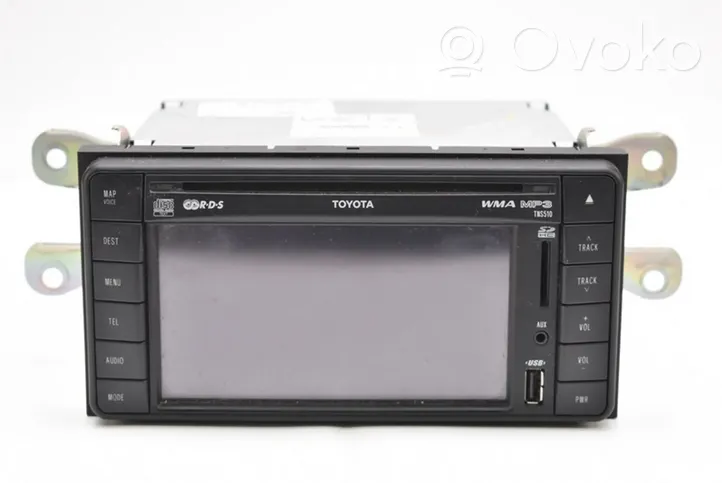 Toyota Corolla Verso E110 Panel / Radioodtwarzacz CD/DVD/GPS PZ445-00333-01