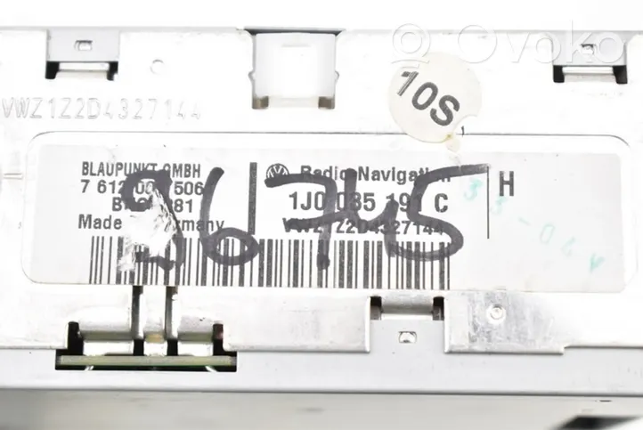 Volkswagen PASSAT B5.5 Unidad delantera de radio/CD/DVD/GPS 1J0035191C