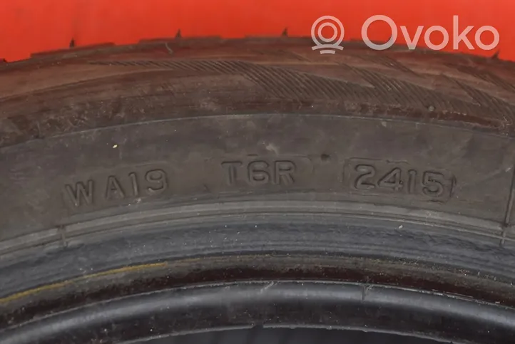 Volvo V50 Pneus d'hiver R17 FIRESTONE