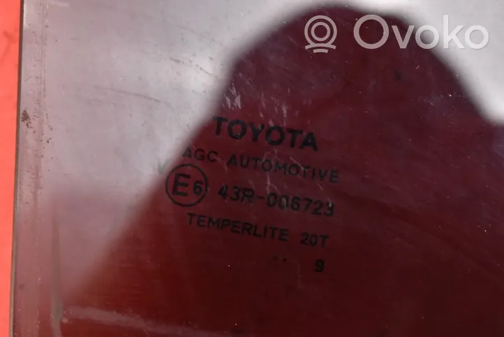 Toyota Avensis Verso Takaoven ikkunalasi TOYOTA