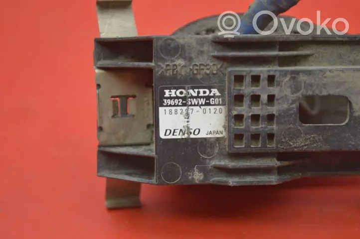 Honda CR-V Pysäköintitutkan (PCD) ohjainlaite/moduuli 39692-SWW-G01