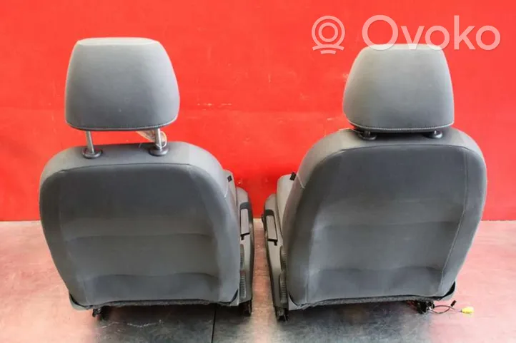 Volkswagen Golf V Sitze komplett VOLKSWAGEN
