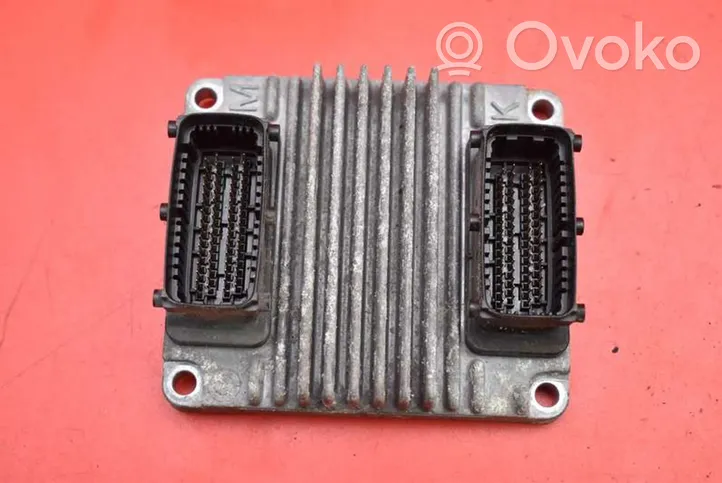 Opel Meriva A Motorsteuergerät ECU 