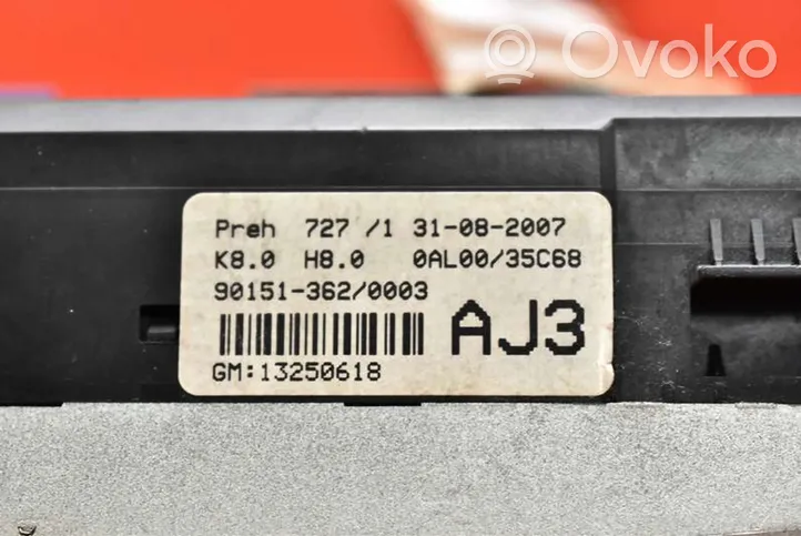 Opel Astra H Climate control unit 13250618