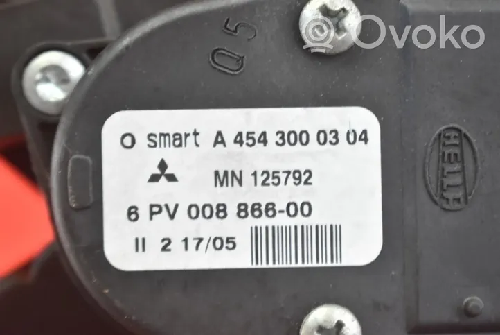 Smart ForFour I Pédale d'accélérateur A4543000304