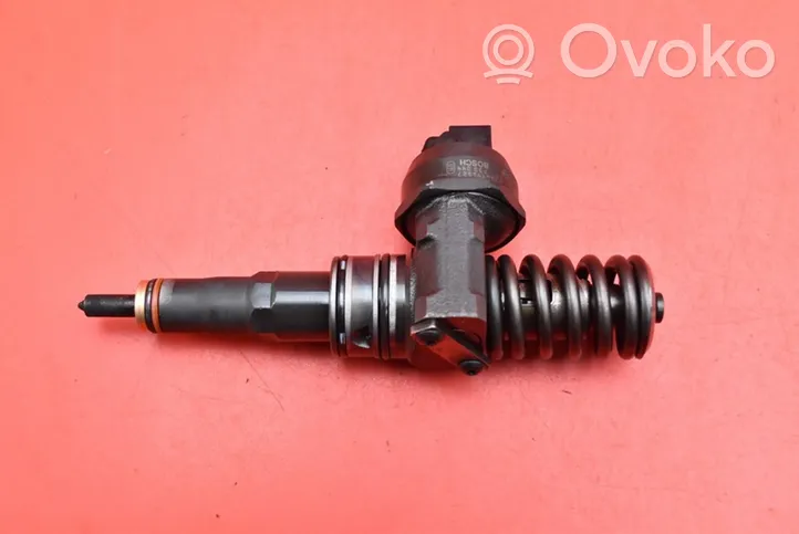 Seat Ibiza IV (6J,6P) Injecteur de carburant 038130080X