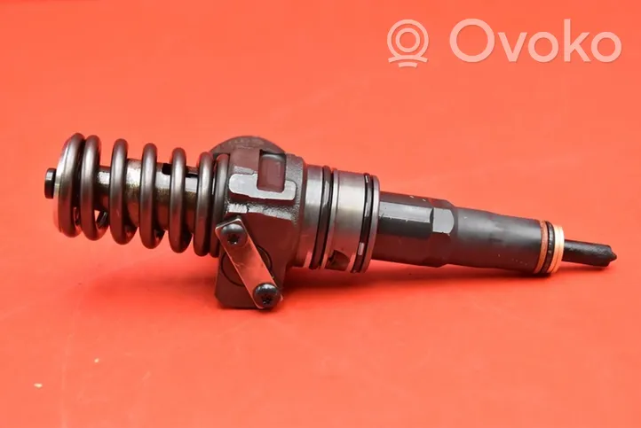 Seat Ibiza IV (6J,6P) Injecteur de carburant 038130080X