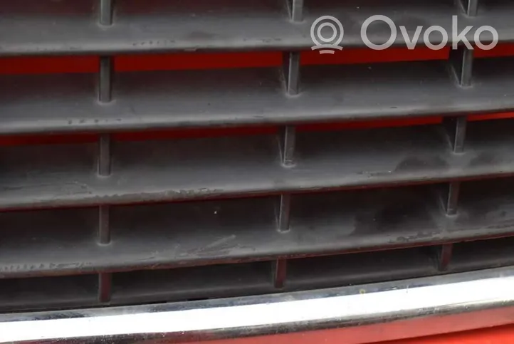 Audi A4 S4 B6 8E 8H Atrapa chłodnicy / Grill 8E0853651B