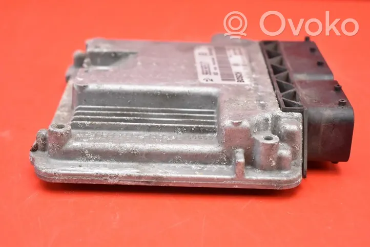 Chevrolet Captiva Unité de commande, module ECU de moteur 96836517