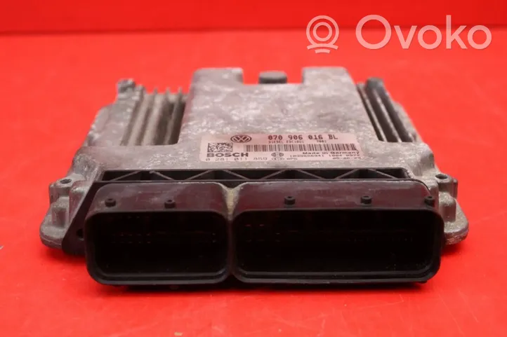 Volkswagen Touareg I Unité de commande, module ECU de moteur 070906016BL