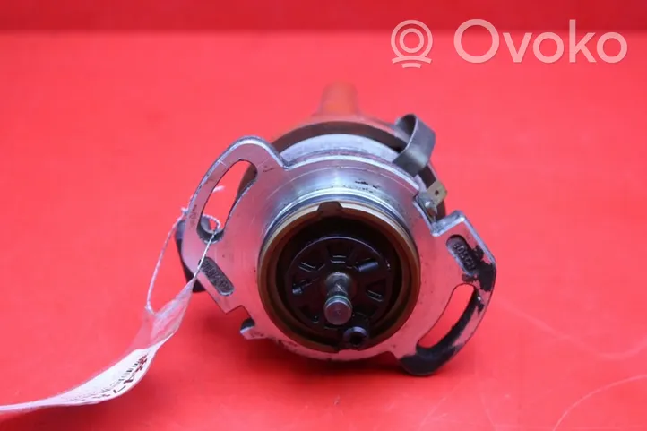 Volkswagen Polo III 6N 6N2 6NF Spark distributor 030905205AB