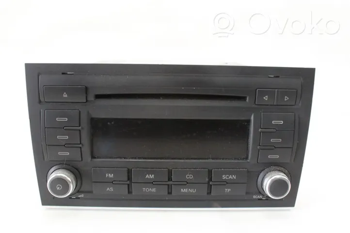 Seat Exeo (3R) Radio / CD/DVD atskaņotājs / navigācija 3R0035186