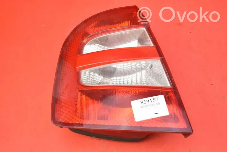 Skoda Fabia Mk1 (6Y) Lampa tylna 6Y6945095D