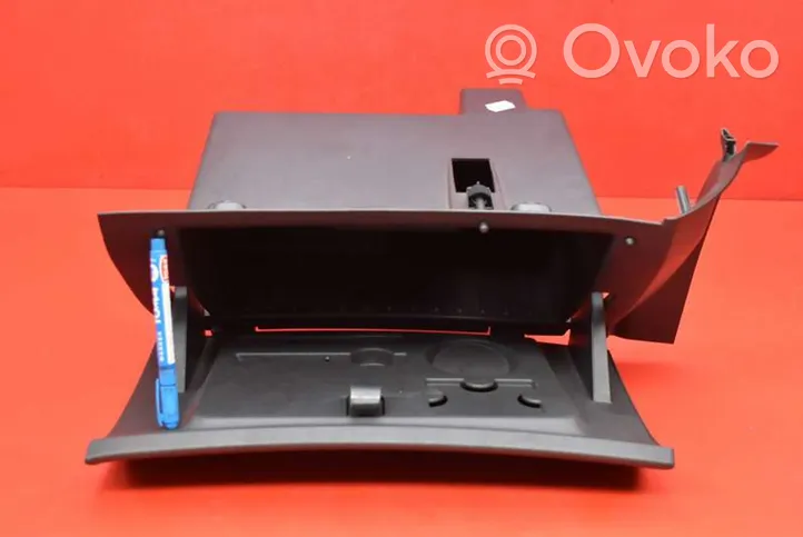 Opel Corsa D Glove box 13205097