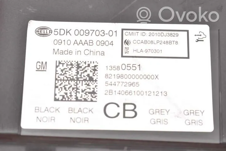 Opel Insignia A Komputer / Sterownik ECU silnika 13580551