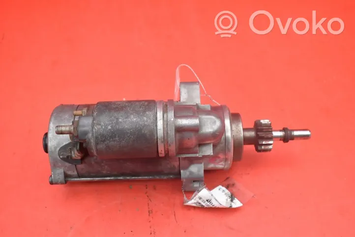 Volkswagen Touareg I Starter motor 001230016