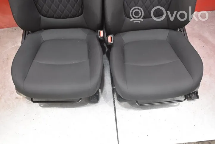 Toyota Corolla E10 Juego del asiento TOYOTA