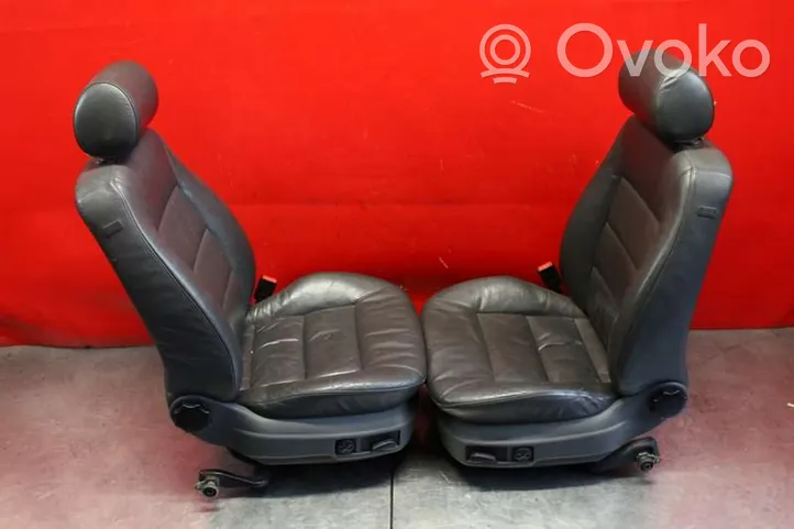 Audi A6 Allroad C5 Seat set AUDI