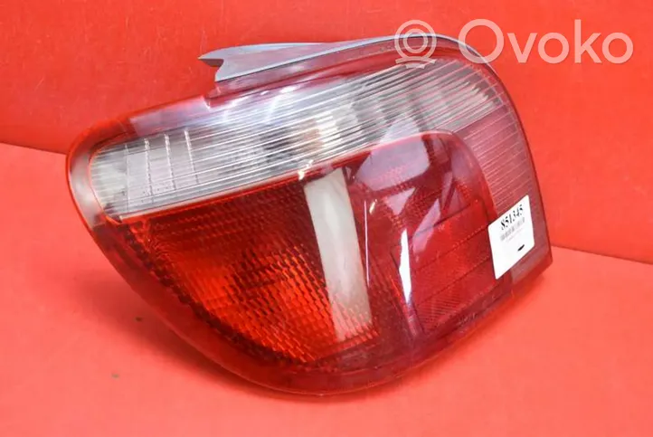 Toyota Yaris Verso Lampa tylna 52-006