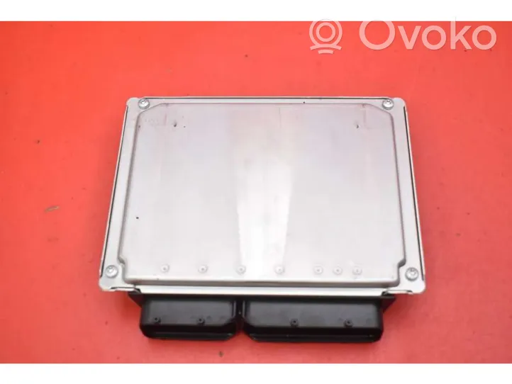 Audi Q7 4L Unité de commande, module ECU de moteur 4L0907553E