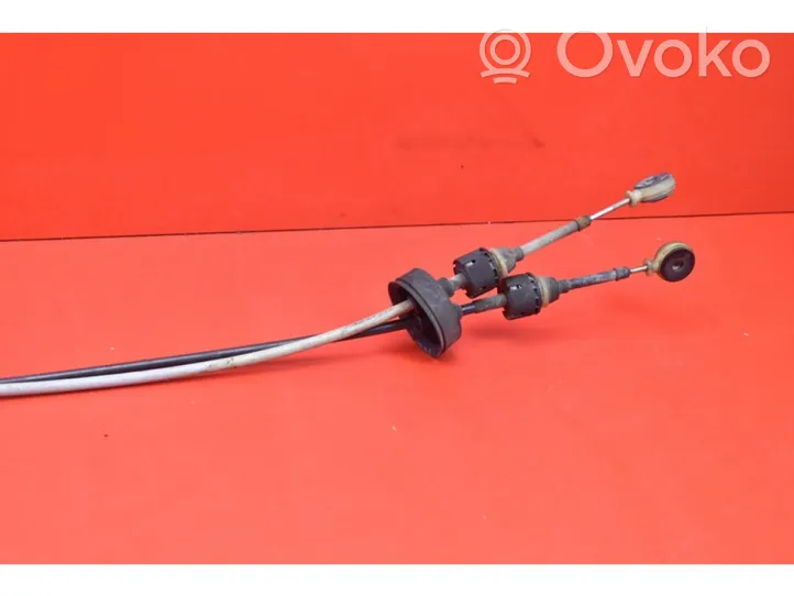 Opel Zafira B Gear shift rod 8126100101