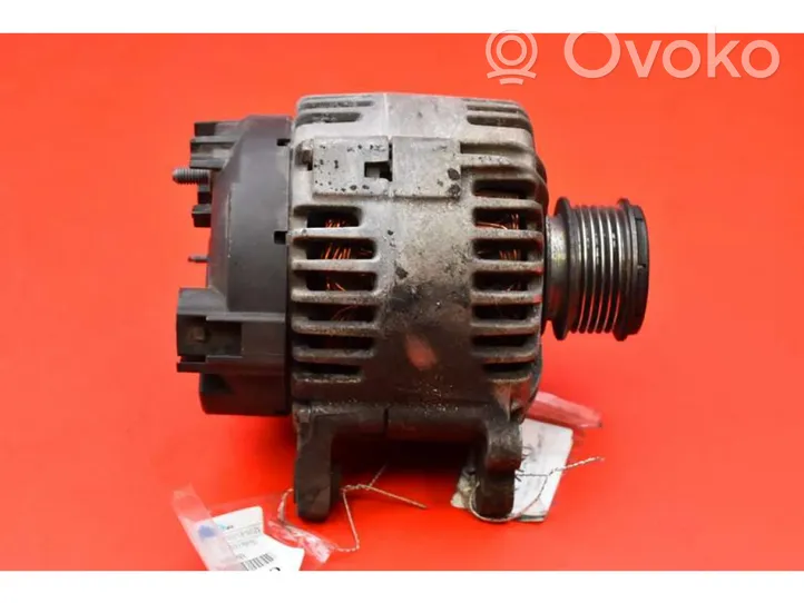 Skoda Octavia Mk2 (1Z) Generatore/alternatore 06F903023C