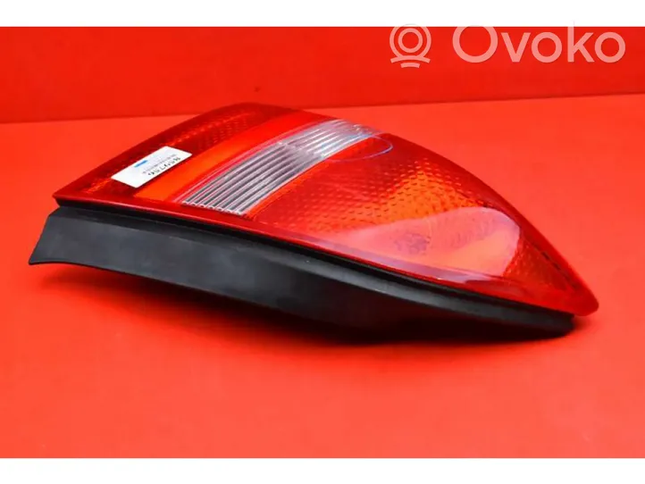 Nissan Primera Rear/tail lights NISSAN