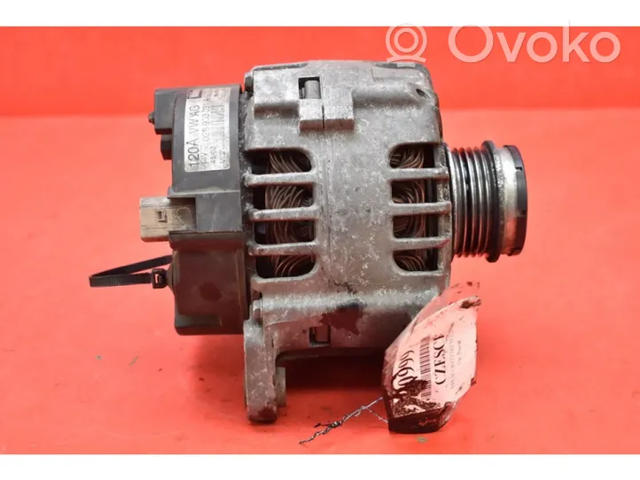 Volkswagen PASSAT B5.5 Lichtmaschine 028903031A