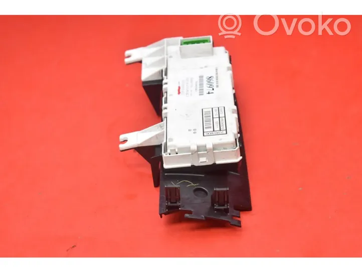 Honda Civic Radija/ CD/DVD grotuvas/ navigacija 39710G011