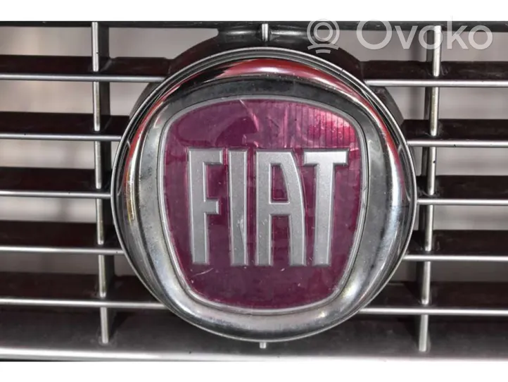 Fiat Punto (199) Zderzak przedni FIAT