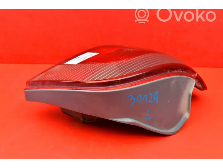 Toyota Yaris Verso Lampa tylna 52-005