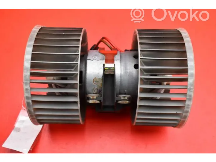 BMW X3 E83 Ventola riscaldamento/ventilatore abitacolo 0130001103