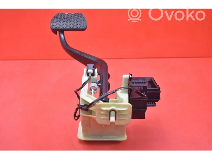 BMW 5 F10 F11 Pedal del acelerador 6782665