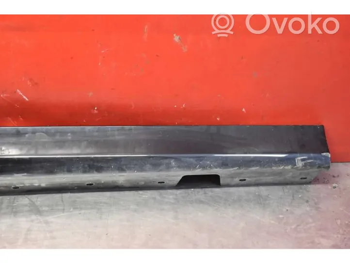 BMW 7 F01 F02 F03 F04 Front sill (body part) 7062298