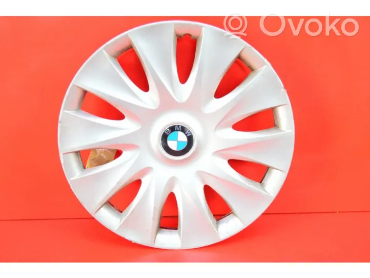 BMW X3 E83 R17 wheel hub/cap/trim 6791806