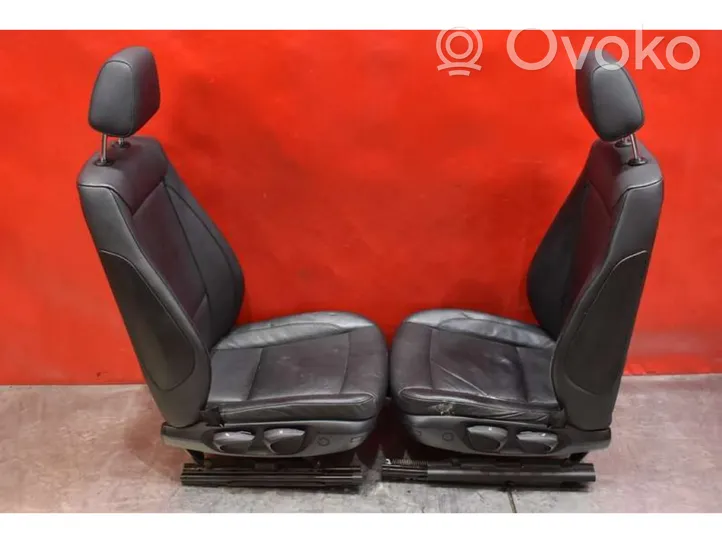 BMW 1 E81 E87 Seat set BMW