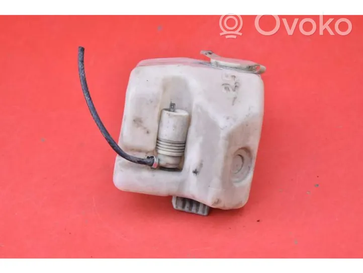 BMW 3 E30 Windshield washer fluid reservoir/tank 13873839