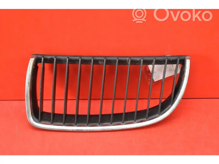 BMW X3 E83 Grille de calandre avant BMWE91