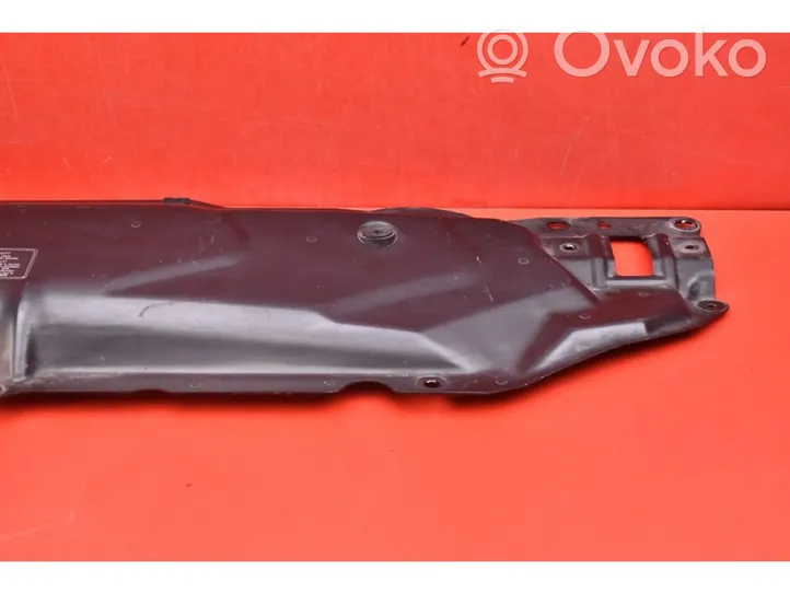 BMW 5 E60 E61 Front bodywork piece 7033741