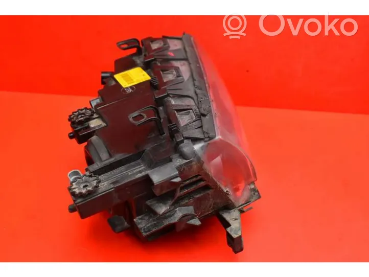 BMW 3 E36 Phare frontale 0301089206