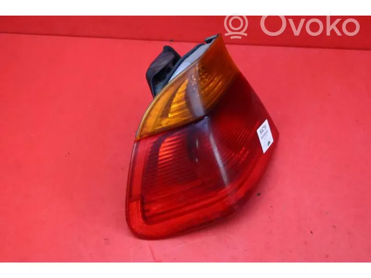 BMW 3 E36 Luci posteriori 8364921